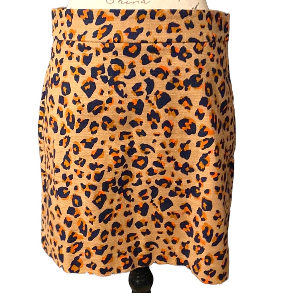 Ann Taylor Loft Petite 10P Brand New Skirt with Tag. 97% Cotton and 3% Spandex
